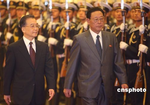 温家宝会晤金英日朝方支持中国在西藏问题立场
